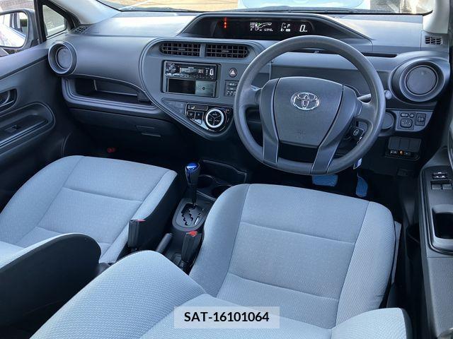 Toyota AQUA 2018-12 206854-1