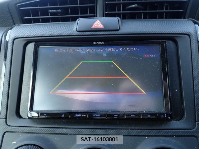 Toyota COROLLA AXIO 2017-03 221135-10