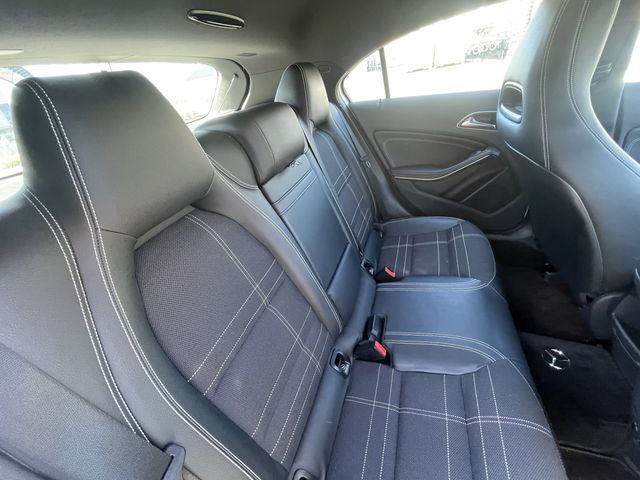 Mercedes Benz A-CLASS 2013-03 186131-8