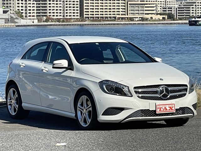 Mercedes Benz A-CLASS 2013-03 186131-3