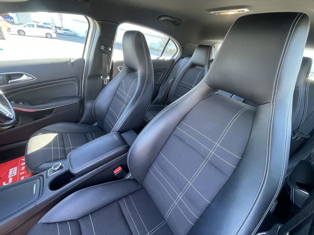 Mercedes Benz A-CLASS 2013-03 186131-9