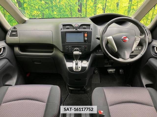 Nissan SERENA 2012-07 367673-1
