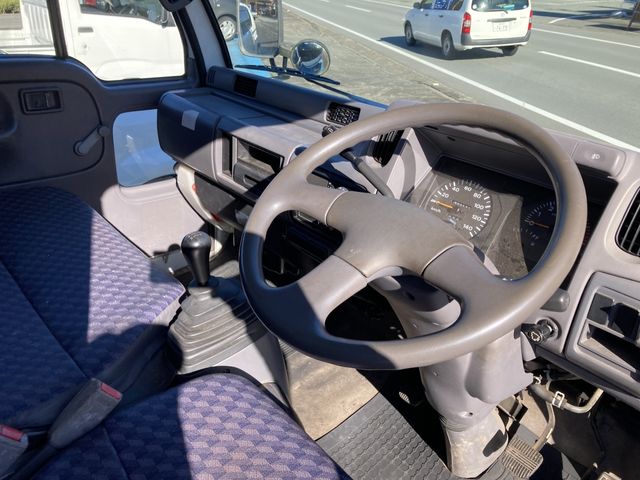Nissan ATLAS 1996-02 195264-1