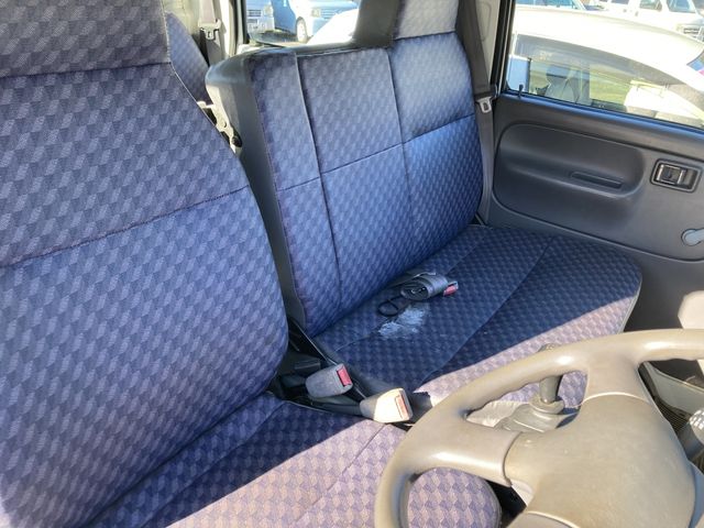 Nissan ATLAS 1996-02 195264-5
