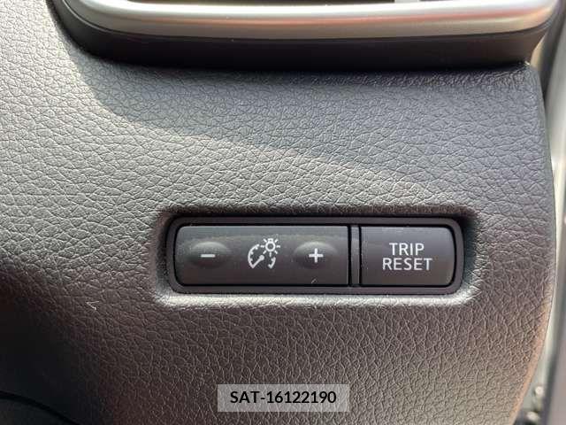 Nissan X-TRAIL 2015-05 329215-16