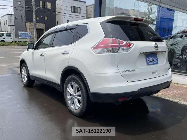 Nissan X-TRAIL 2015-05 329215-3