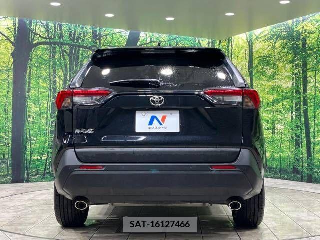 Toyota RAV4 2023-04 219571-15