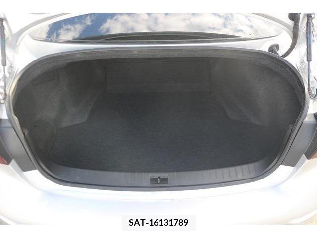 Nissan SKYLINE 2015-01 212483-16