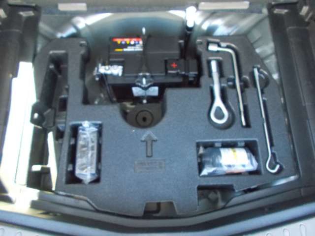 Nissan NOTE 2017-08 16970-18