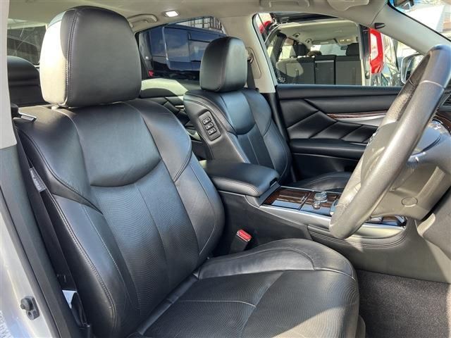 Nissan FUGA HYBRID 2013-05 195391-18