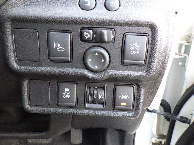 Nissan NOTE 2018-10 13626-16