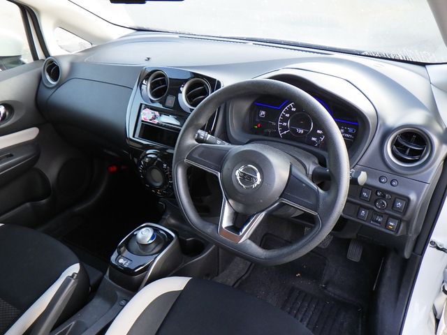 Nissan NOTE 2018-10 13626-1