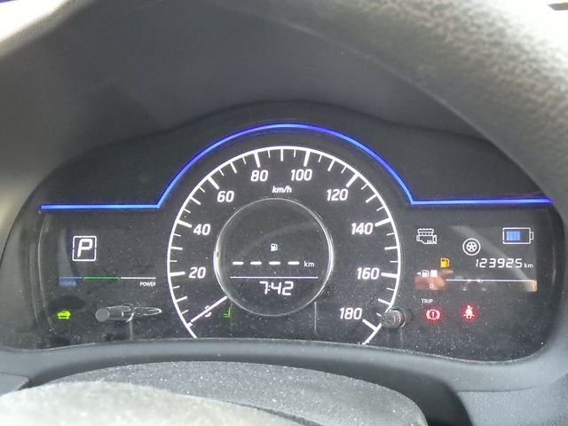 Nissan NOTE 2018-10 13626-13