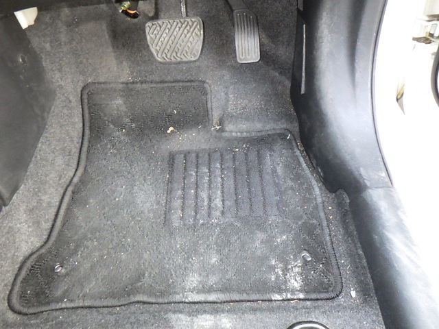 Nissan NOTE 2018-10 13626-19