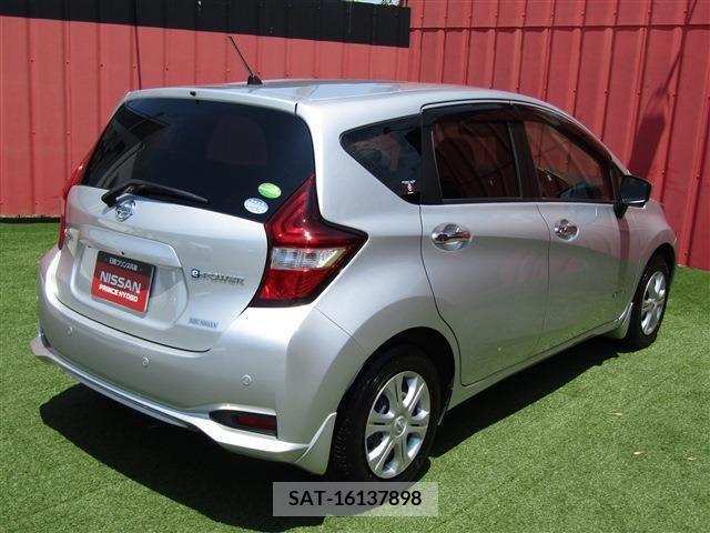 Nissan NOTE 2017-01 336646-22