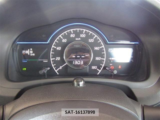 Nissan NOTE 2017-01 336646-20