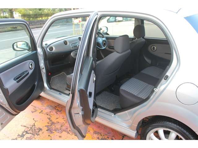 Daihatsu MIRA 2005-09 193124-11
