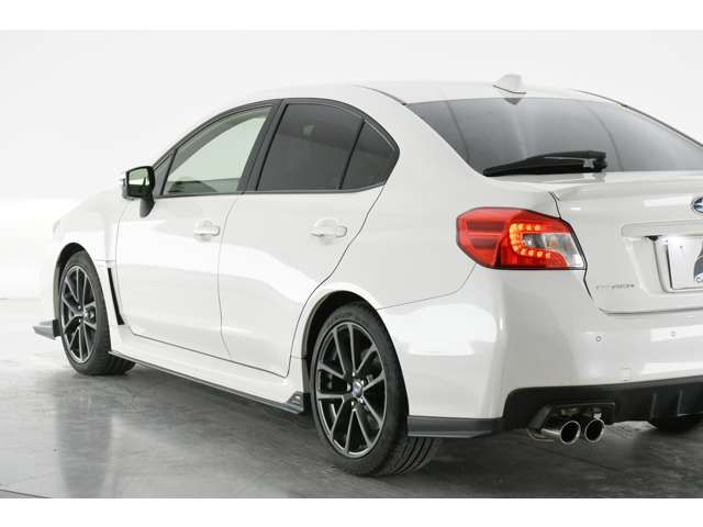 Subaru WRX S4 2018-05 28072-6