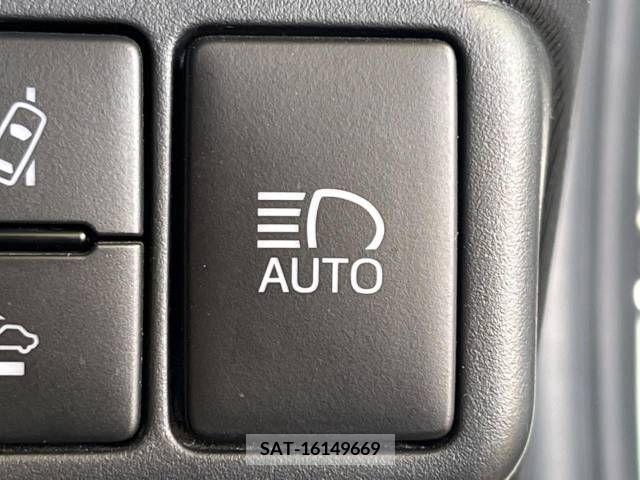Toyota AQUA 2019-09 219044-6