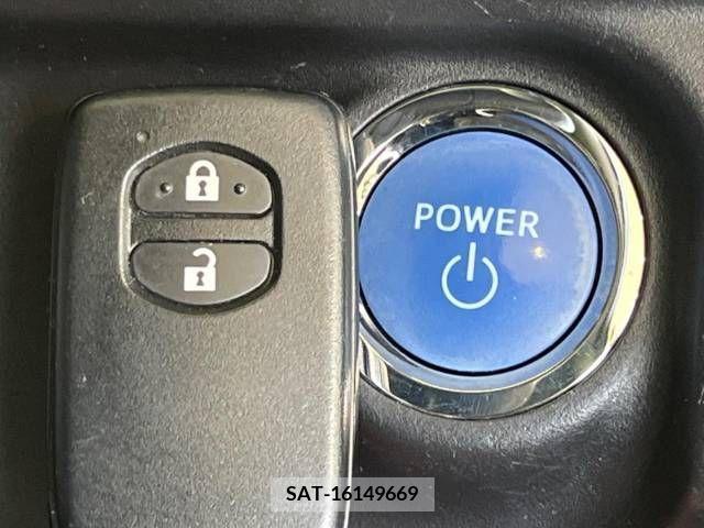 Toyota AQUA 2019-09 219044-5