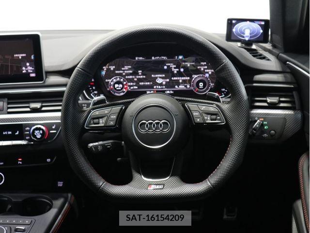 Audi RS4 2019-05 389467-10
