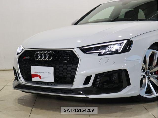 Audi RS4 2019-05 389467-5