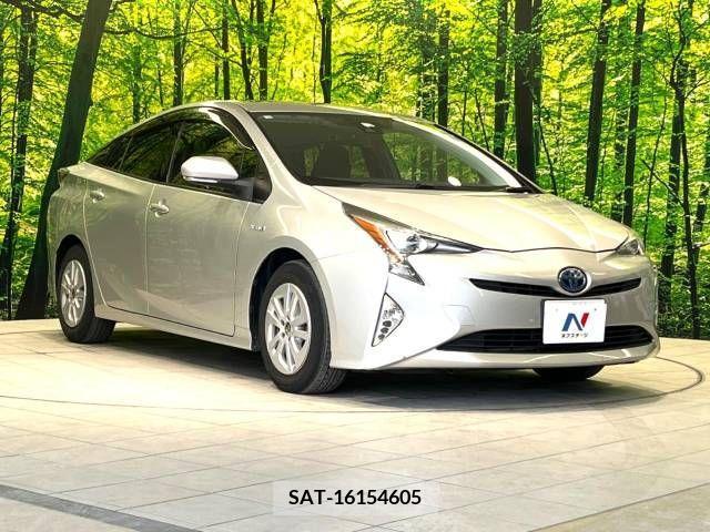 Toyota PRIUS 2016-04 212874-17