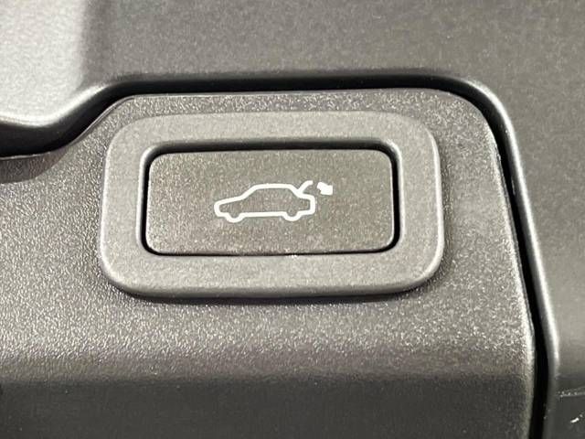 ROVER RANGE ROVER 2018-12 188449-6