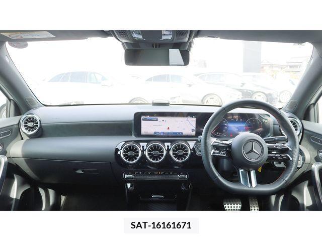 Mercedes Benz A-CLASS 2023-08 211420-10
