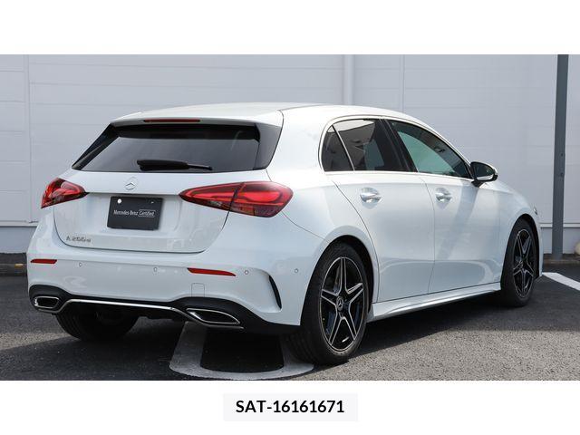 Mercedes Benz A-CLASS 2023-08 211420-4