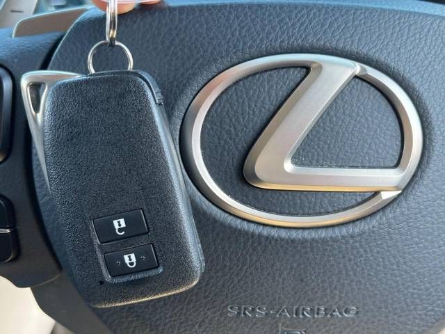 Lexus NX 2015-06 1371-5