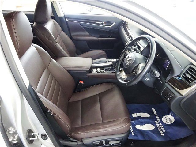 Lexus GS 2016-05 6518-4