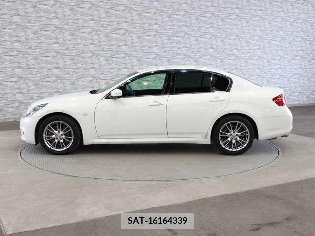 Nissan SKYLINE 2012-02 378987-6