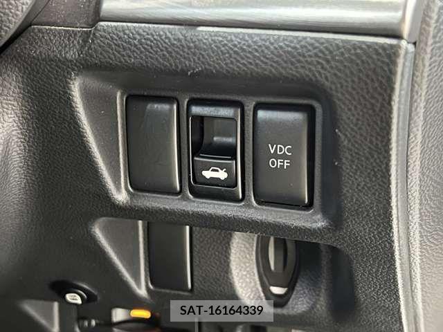 Nissan SKYLINE 2012-02 378987-13