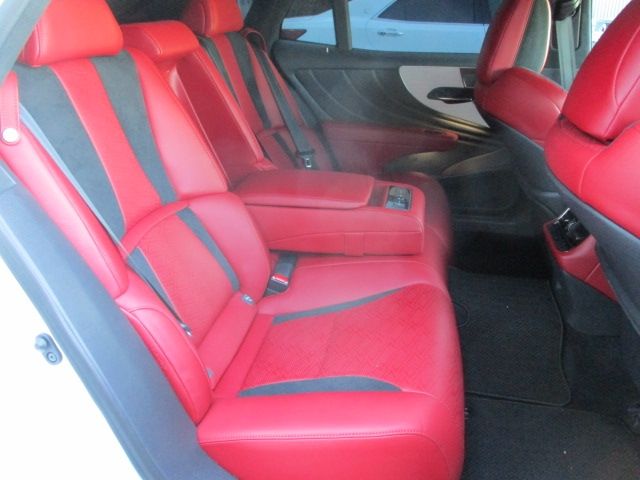 Lexus LS 2018-02 7736-9