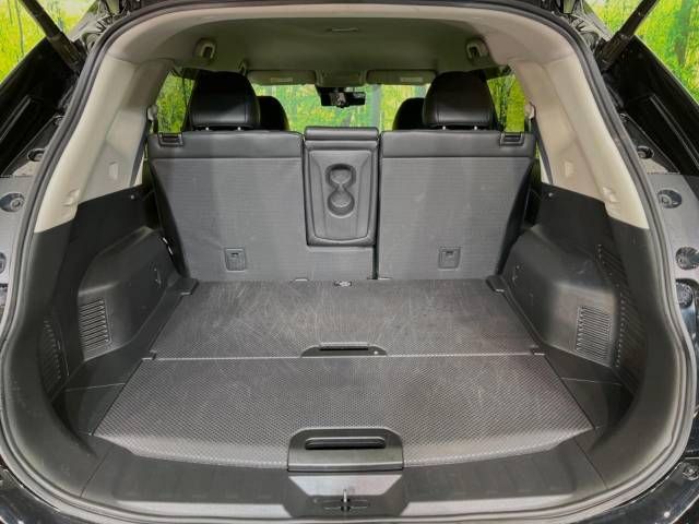 Nissan X-TRAIL 2018-02 185701-10