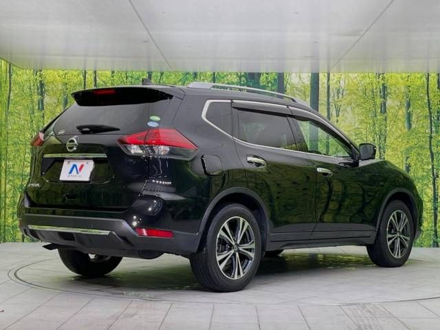 Nissan X-TRAIL 2018-02 185701-17