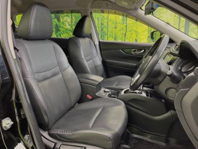 Nissan X-TRAIL 2018-02 185701-8