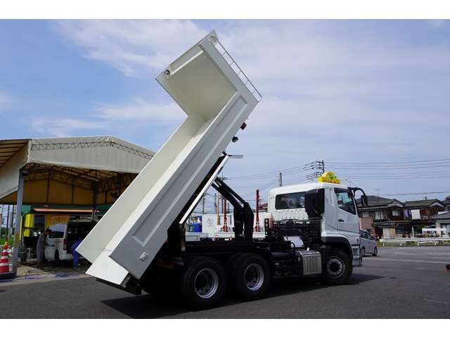 MITSUBISHI FUSO SUPER GREAT 2022-04 7029-17