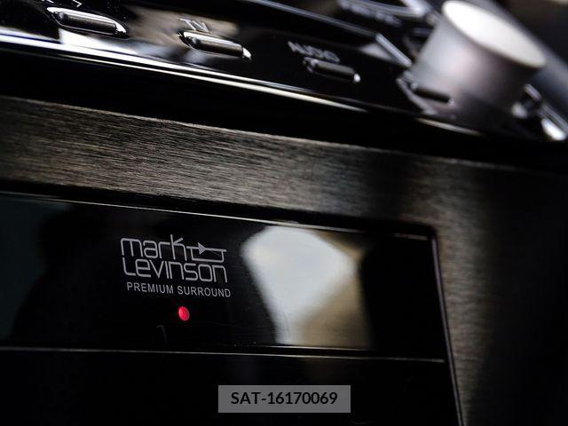 Lexus IS 2021-09 354350-12