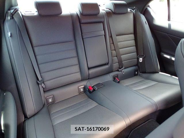 Lexus IS 2021-09 354350-22