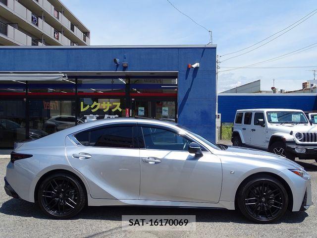Lexus IS 2021-09 354350-6