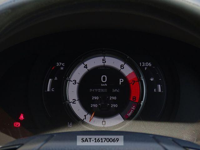 Lexus IS 2021-09 354350-19