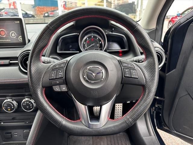 Mazda DEMIO 2015-08 182015-24