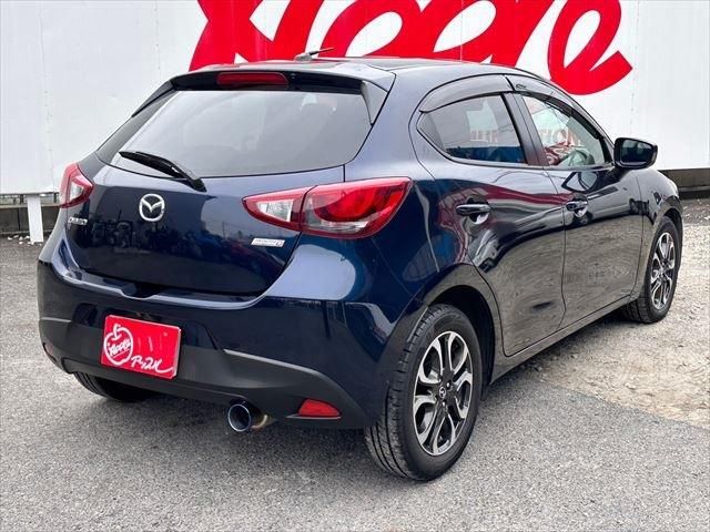 Mazda DEMIO 2015-08 182015-4