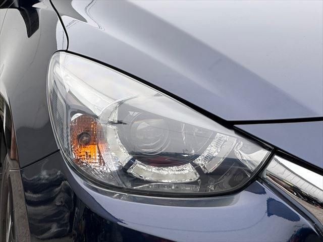 Mazda DEMIO 2015-08 182015-9