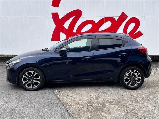 Mazda DEMIO 2015-08 182015-7
