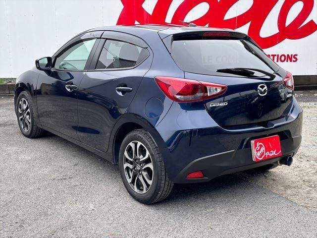 Mazda DEMIO 2015-08 182015-6