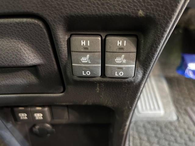 Toyota ESQUIRE 2017-07 7433-7