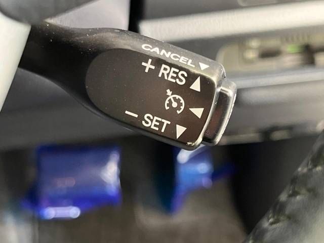 Toyota ESQUIRE 2017-07 7433-6